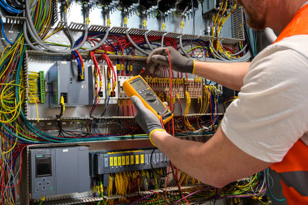 Best Emergency Electrician Near Me  in Smithville Sanders, IN