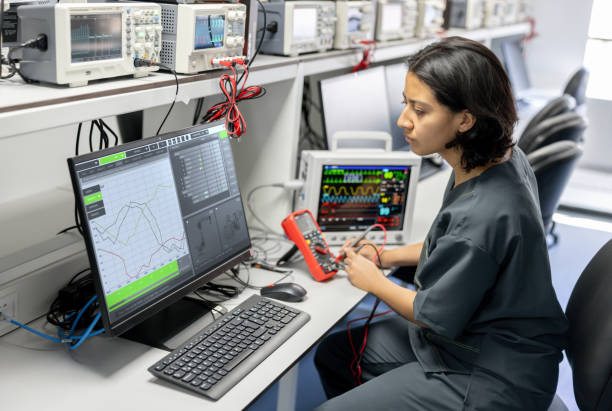 Best Commercial Electrician Services  in Smithville Sanders, IN